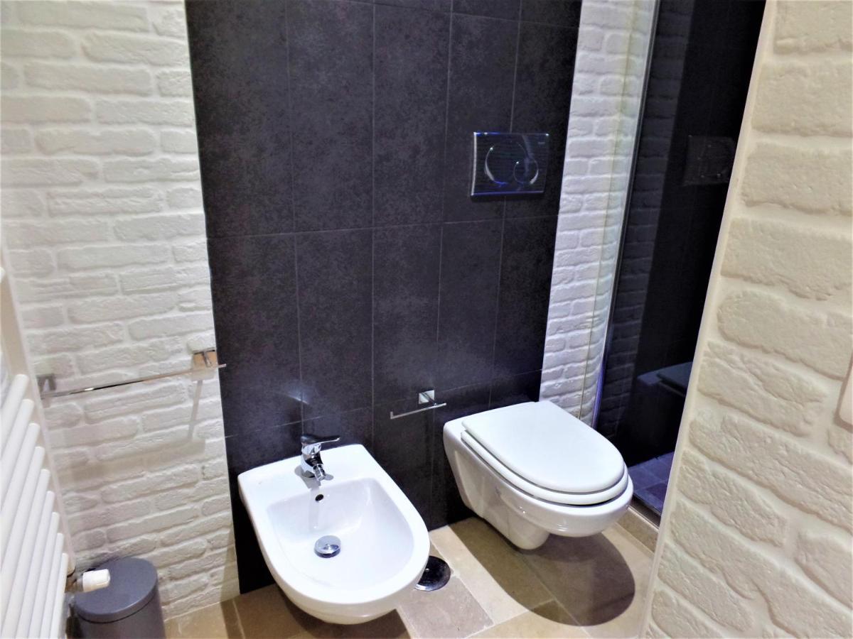 Regina Viarum Apartment, Historic City Centre 브린디시 외부 사진