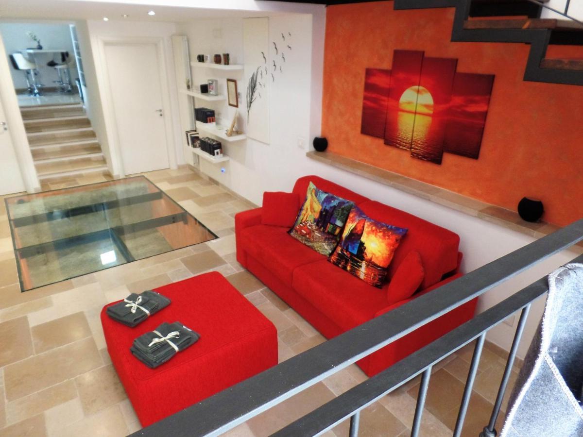 Regina Viarum Apartment, Historic City Centre 브린디시 외부 사진